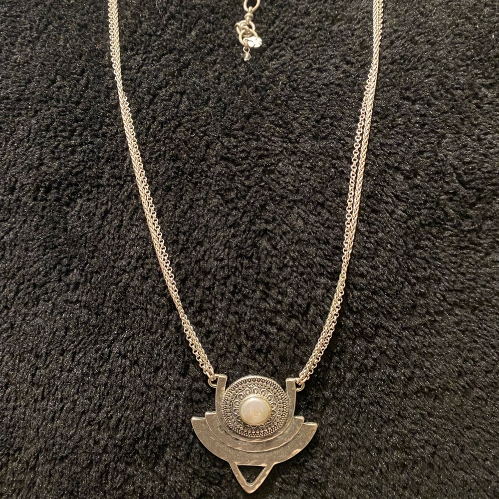 Lucky Brand Necklace. - Picture 2 of 2